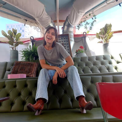 Van Laer, Sarah Sarah Van Laer